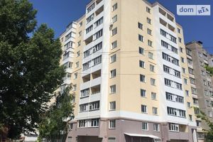 Продается 3-комнатная квартира 84.79 кв. м в Чернигове