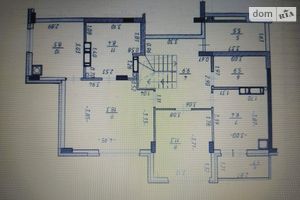Продается 5-комнатная квартира 136 кв. м в Чернигове