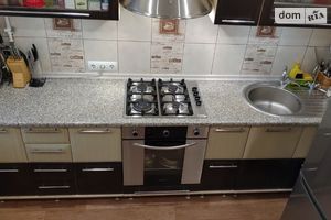 Продается 2-комнатная квартира 52 кв. м в Житомире