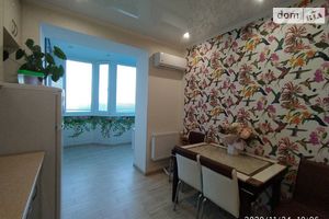 Продается 1-комнатная квартира 43 кв. м в Николаеве
