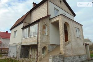 Продається будинок 3 поверховий 200 кв. м з мансардою