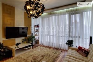 Продается 2-комнатная квартира 85.2 кв. м в Киеве