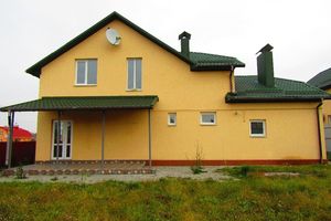 Сдается в аренду дом на 2 этажа 190 кв. м с участком