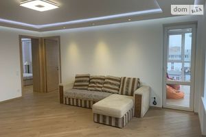 Продается 3-комнатная квартира 92 кв. м в Днепре