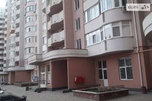Продається нежитлове приміщення в житловому будинку 52 кв. м в 12-поверховій будівлі
