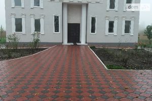 Продается дом на 2 этажа 287 кв. м с бассейном