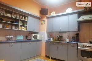 Продається 3-кімнатна квартира 113 кв. м у Рівному