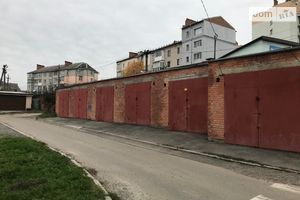 Продается место в гаражном кооперативе под легковое авто на 21 кв. м