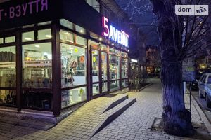 Здається в оренду нежитлове приміщення в житловому будинку 117 кв. м в 3-поверховій будівлі