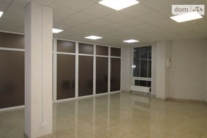 Сдается в аренду помещения свободного назначения 46 кв. м в 6-этажном здании