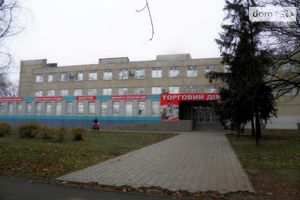 Продається приміщення вільного призначення 2200 кв. м в 3-поверховій будівлі