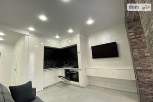 Продається 2-кімнатна квартира 59 кв. м у Дніпрі