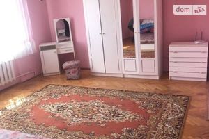 Сдается в аренду дом на 2 этажа 130 кв. м с камином