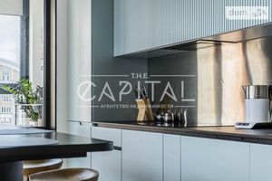 Продается 4-комнатная квартира 104 кв. м в Киеве