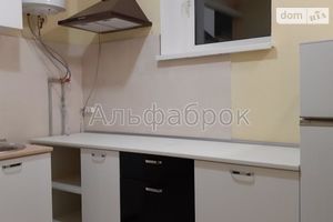 Сдается в аренду 1-комнатная квартира 40 кв. м в Киеве