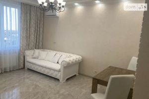 Продается 1-комнатная квартира 42 кв. м в Одессе