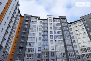 Продается 1-комнатная квартира 33.2 кв. м в Ивано-Франковске