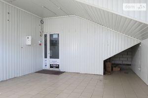 Здається в оренду приміщення вільного призначення 36 кв. м в 3-поверховій будівлі