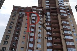 Продается 2-комнатная квартира 74 кв. м в Киеве