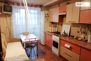 Продается 3-комнатная квартира 86 кв. м в Тернополе