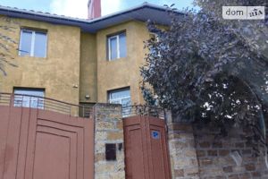 Продается дом на 2 этажа 240 кв. м с верандой