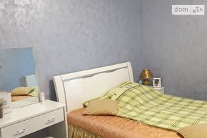 Сдается в аренду дом на 2 этажа 140 кв. м с балконом