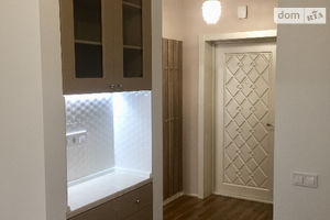 Продается 1-комнатная квартира 44 кв. м в Киеве