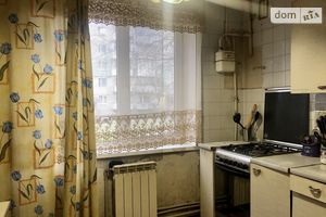 Продается 2-комнатная квартира 55 кв. м в Светловодске