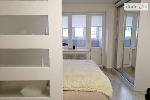 Продається 3-кімнатна квартира 62 кв. м у Рівному