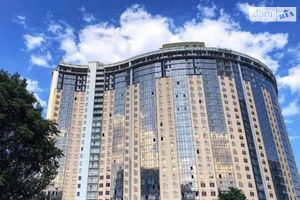 Продається 3-кімнатна квартира 107 кв. м у Одесі