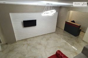 Сдается в аренду дом на 2 этажа 245 кв. м с подвалом