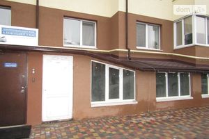 Продается нежилое помещение в жилом доме 73.8 кв. м в 4-этажном здании