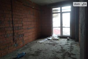 Продается 2-комнатная квартира 62.6 кв. м в Ужгороде