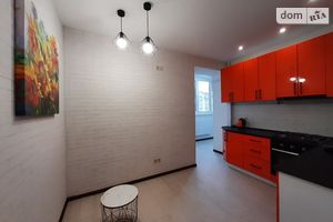 Продается 2-комнатная квартира 62 кв. м в Ивано-Франковске