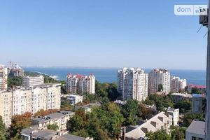 Продається 1-кімнатна квартира 58 кв. м у Одесі