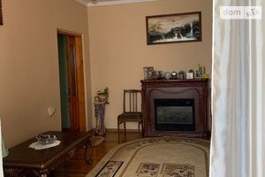 Продается 2-комнатная квартира 64.5 кв. м в Тернополе