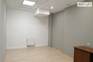 Здається в оренду офіс 15 кв. м в торгово-офісному центрі