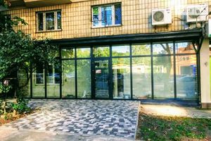 Продается нежилое помещение в жилом доме 52 кв. м в 9-этажном здании