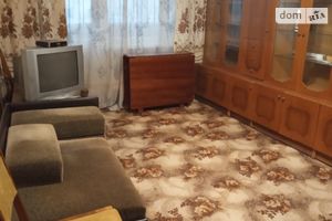 Сдается в аренду 2-комнатная квартира 49 кв. м в Чернигове