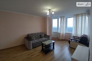 Сдается в аренду 1-комнатная квартира 45 кв. м в Киеве