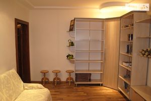 Продається 3-кімнатна квартира 75 кв. м у Хмельницькому