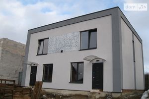 Продается дом на 2 этажа 92 кв. м с бассейном
