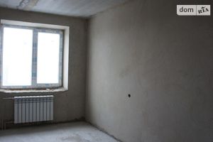 Продається 3-кімнатна квартира 90.9 кв. м у Полтаві
