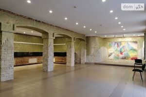 Сдается в аренду помещения свободного назначения 160 кв. м в 5-этажном здании