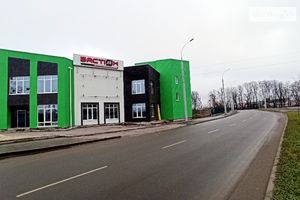 Здається в оренду офіс 320 кв. м в адміністративній будівлі