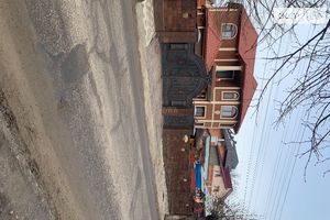 Продается дом на 2 этажа 180 кв. м с террасой