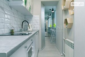Продается 1-комнатная квартира 23 кв. м в Киеве