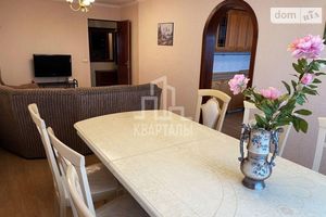 Сдается в аренду 5-комнатная квартира 102 кв. м в Киеве