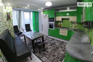 Сдается в аренду 3-комнатная квартира 110 кв. м в Хмельницком