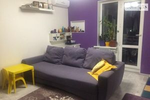 Продается 2-комнатная квартира 52 кв. м в Одессе